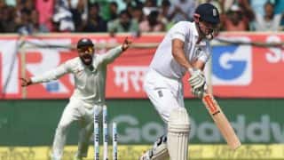 England trail India by 421 runs at tea on Day 2 of 2nd Test
